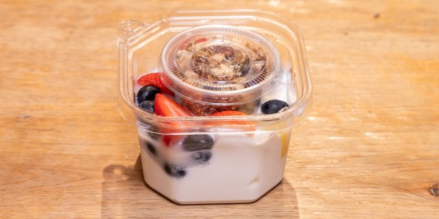Greek Yogurt Parfait Tray