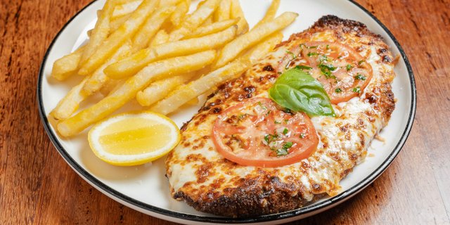 Milanesa Napolitana