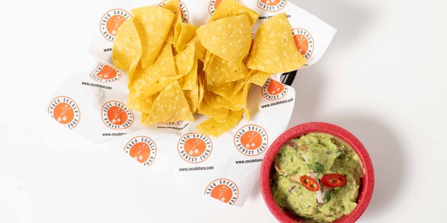 Chips & Guacamole