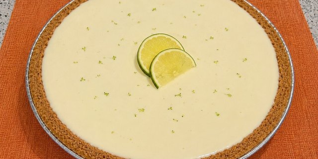 Key Lime Pie (Whole)