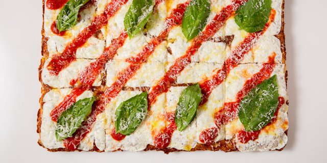 Grandma Pizza