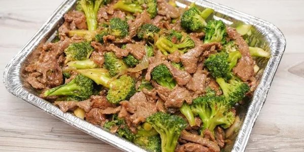 Beef & Broccoli Tray