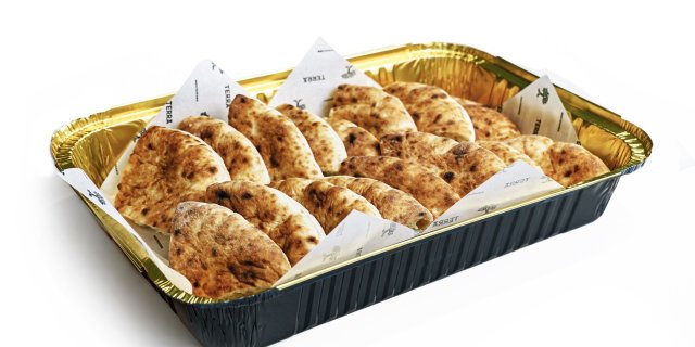 Quartered Pitas Tray