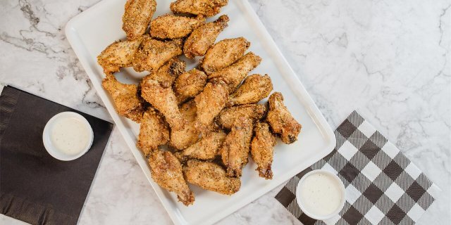 100 Traditional Wings