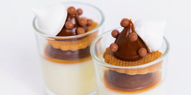 Dulce de Leche Panna Cotta Dessert Shot