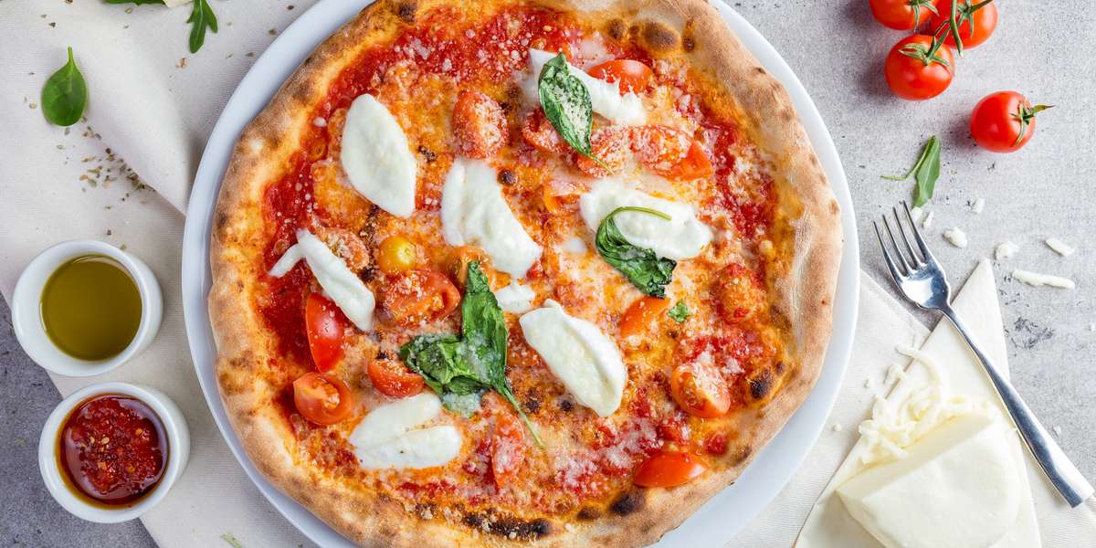 Vic's Pizza & Pasta Cafe