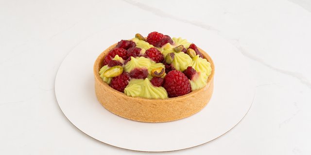 Pistachio Raspberry Tartelette