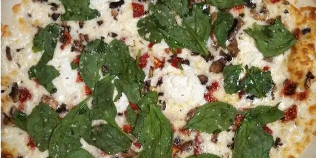 16" White Pizza