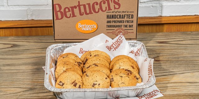 Fresh-Baked Chocolate Chip Cookies