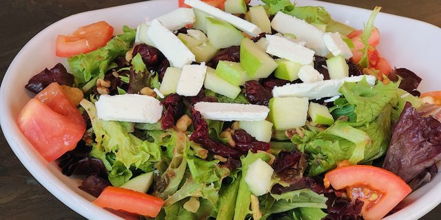 Julie’s Farmer Salad