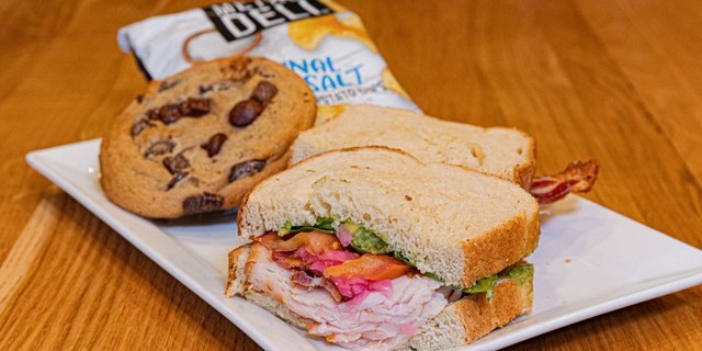 Traditional Club Sandwich Boxed Lunch
