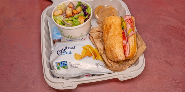 1927 Sandwich Boxed Lunch
