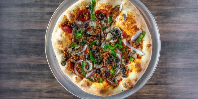 Supreme Pizza