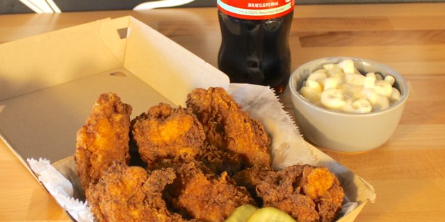 6 Wings Boxed Lunch