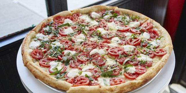 Sophia Loren Pizza