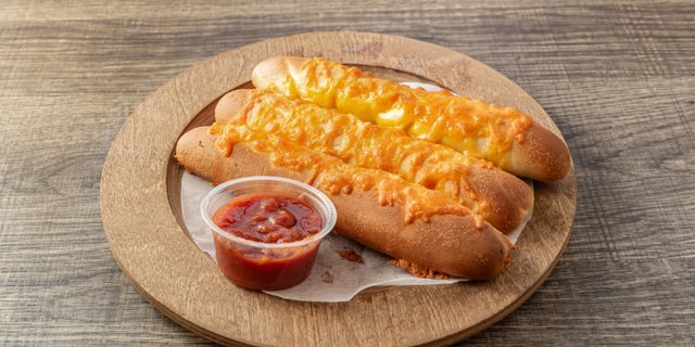 Cheesy Garlic Bread