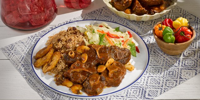 Braised Oxtail Meal