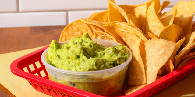 Family-Style Guacamole & Chips