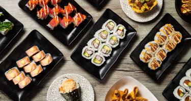 Guru Revolving Sushi