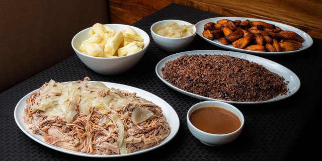 Lechon Asado Party Package