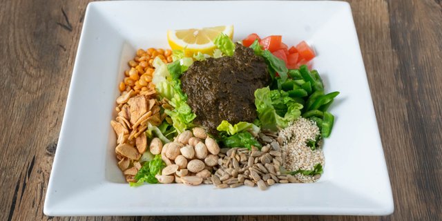 Tea Leaf Salad
