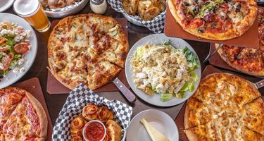 Double D's Sourdough Pizzeria & Tap House