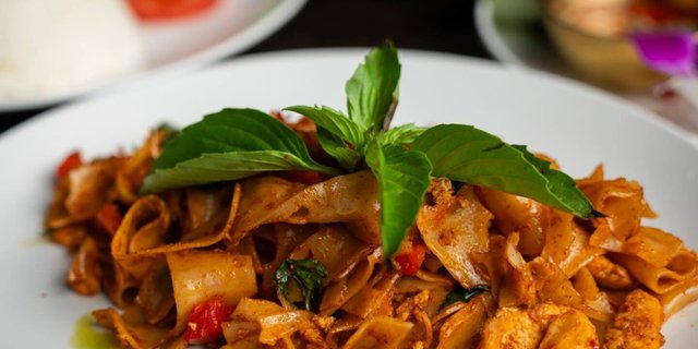 Drunken Noodle