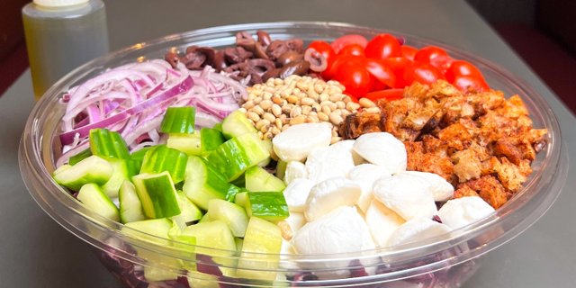 Mediterranean Salad