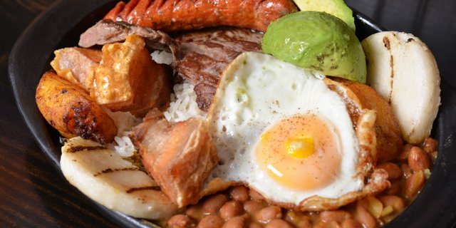 Bandeja Paisa