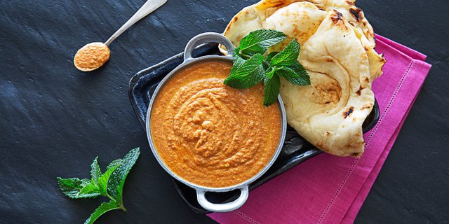 Roti & Curry Plate Lunch Box