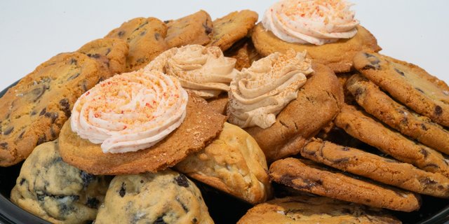 50 Chocolate Chip Cookies