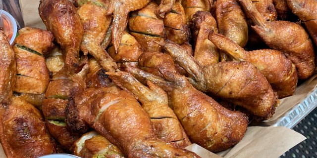 Stuffed Wing Tray