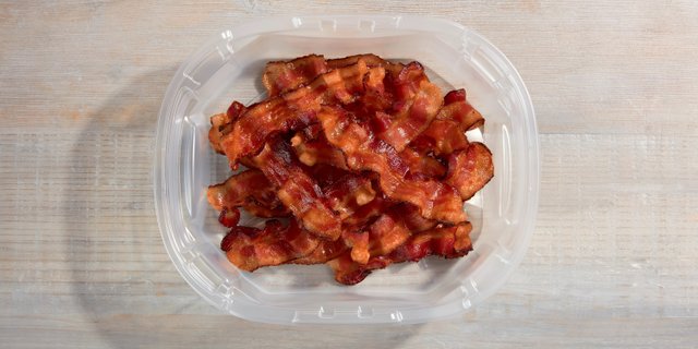Hickory-Smoked Bacon