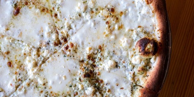 Bianco Pizza