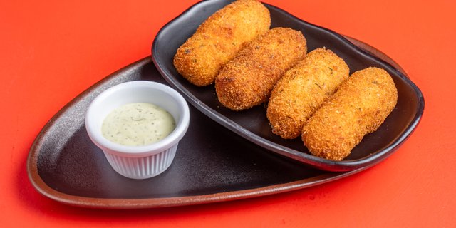 Croquetas de Yuca Tray