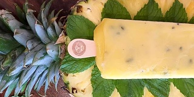 Pineapple Mint Sorbet Paleta