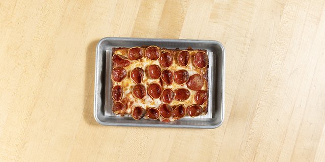 The 6x8 Individual Pizza