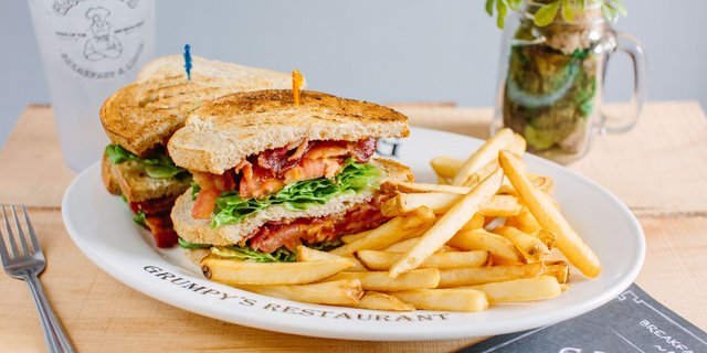 Grumpy's B.L.T. Club Sandwich