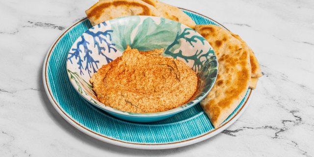 Hummus W/ Pita Bread