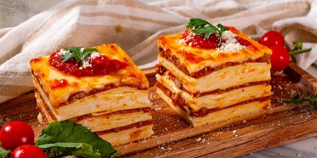 Baked Meat Lasagna