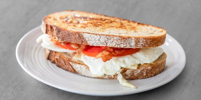 Vermont Cheddar & Chicken Sandwich