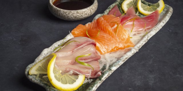 Trio Sashimi