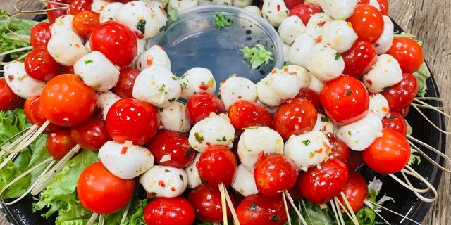Ciliegine Mozzarella & Cherry Tomato Skewers