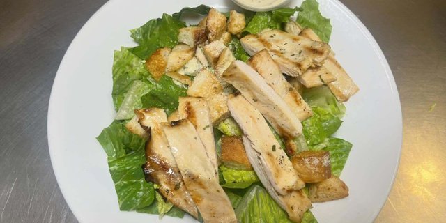 Caesar Salad W/ Chicken