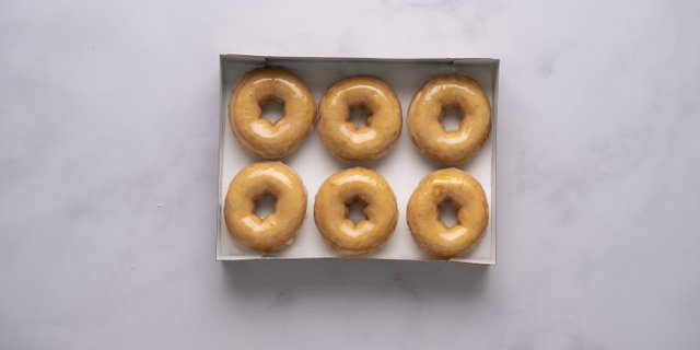 1/2 Dozen Glazed Donuts