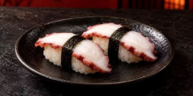 Octopus Sushi