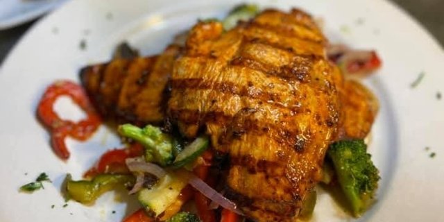 Grilled Chicken & Vegetables Tray