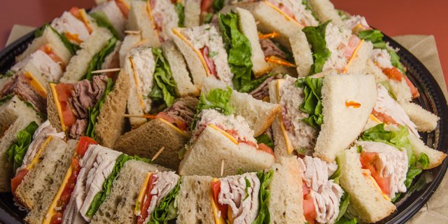 Party Deli Sandwich Tray