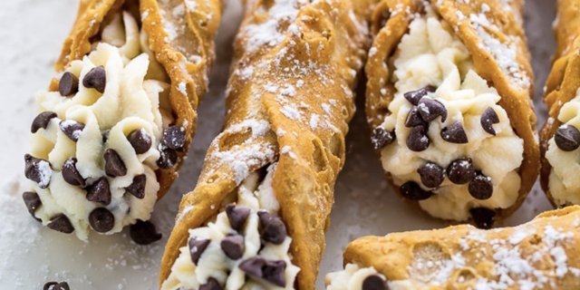 Cannoli