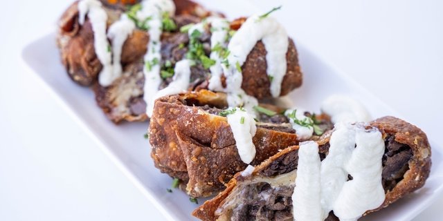 Wagyu Beef Shawarma Egg Rolls (2pcs)